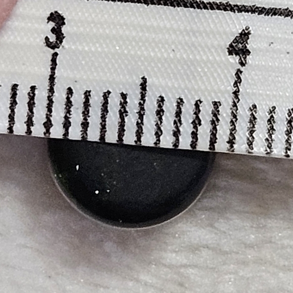 Set of Mixed Color Stone Plugs - Picture 3 of 3